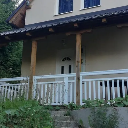 Mountain House Centar Pridolci 度假居 *